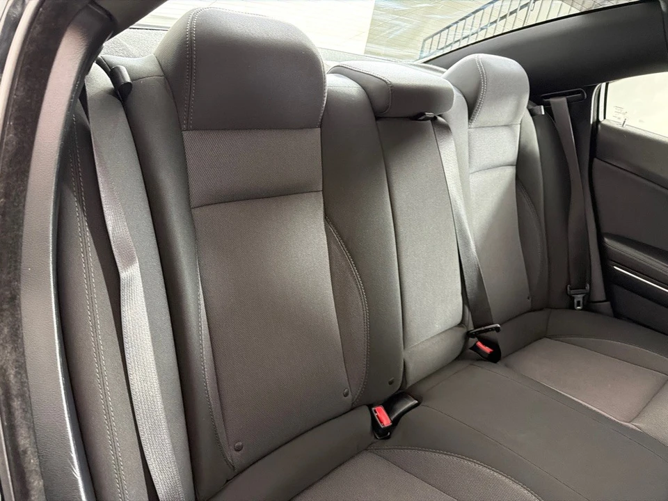 2015 Dodge Charger 7th Gen - Image 19 of 21