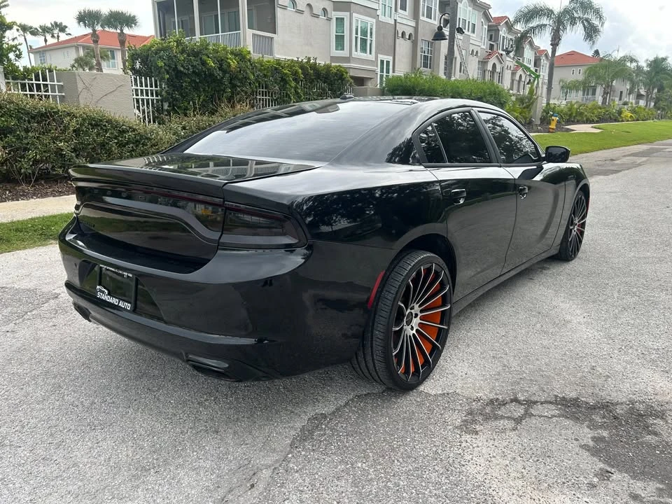 2015 Dodge Charger 7th Gen - Image 4 of 13