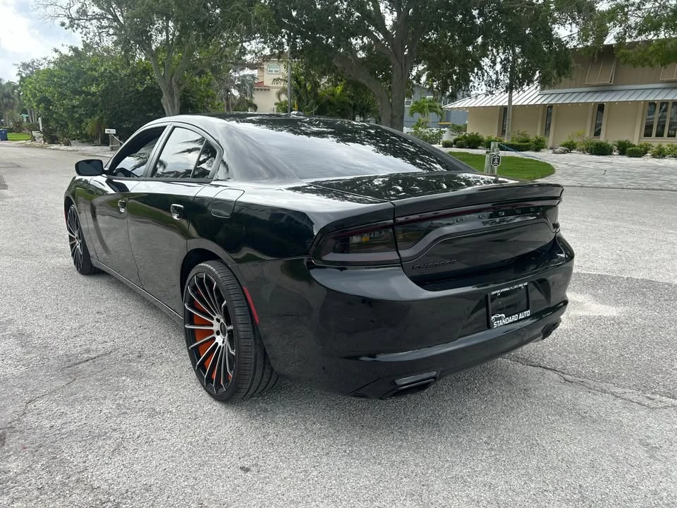 2015 Dodge Charger 7th Gen - Image 3 of 13