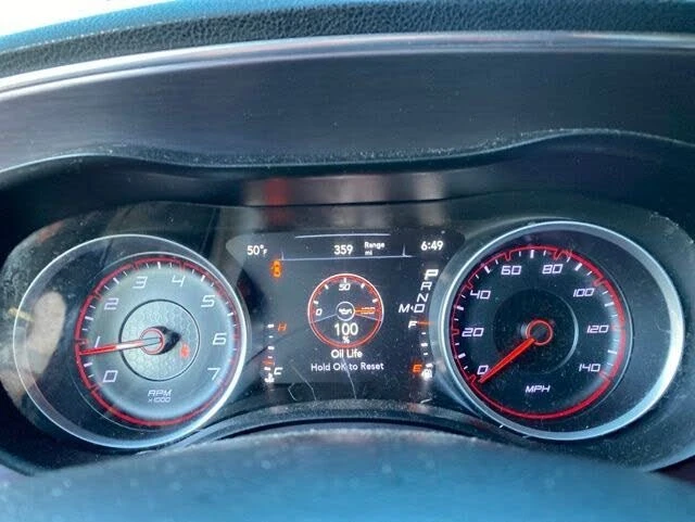 2015 Dodge Charger 7th Gen - Image 8 of 20