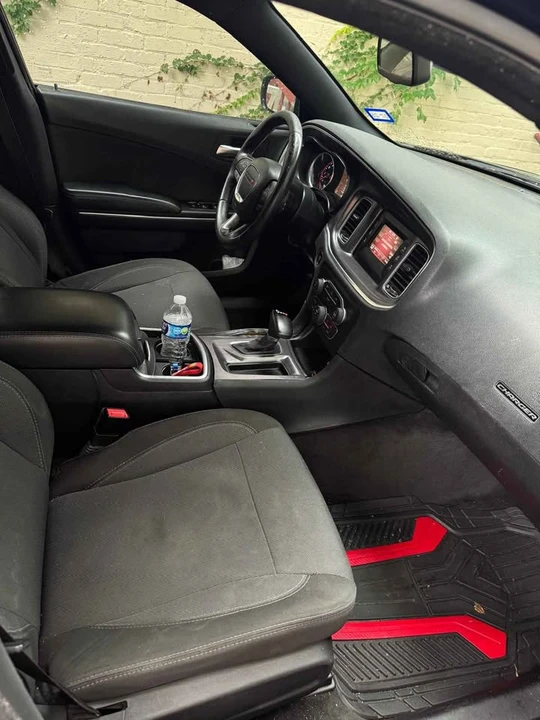 2015 Dodge Charger 7th Gen - Image 2 of 8