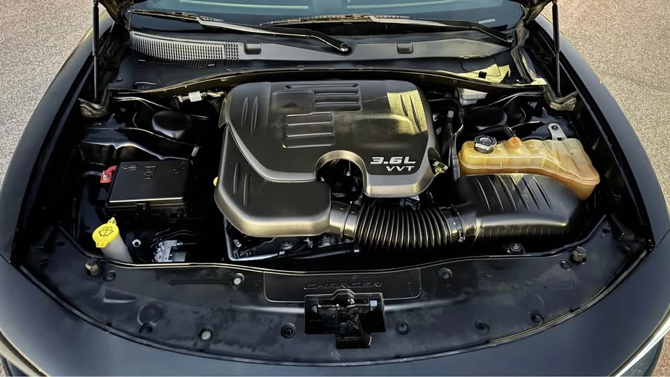 2015 Dodge Charger 7th Gen - Image 11 of 12