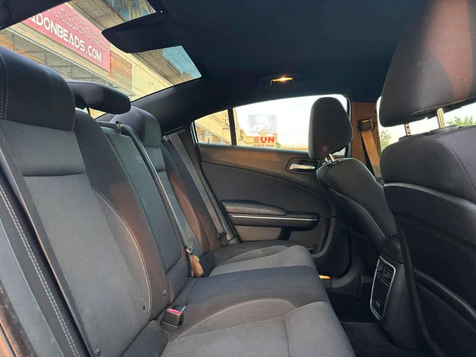 2015 Dodge Charger 7th Gen - Image 7 of 17