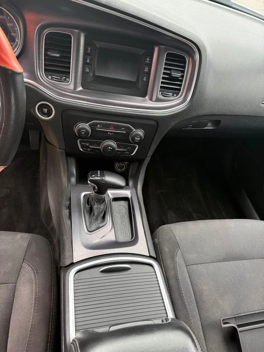 2015 Dodge Charger 7th Gen - Image 13 of 20
