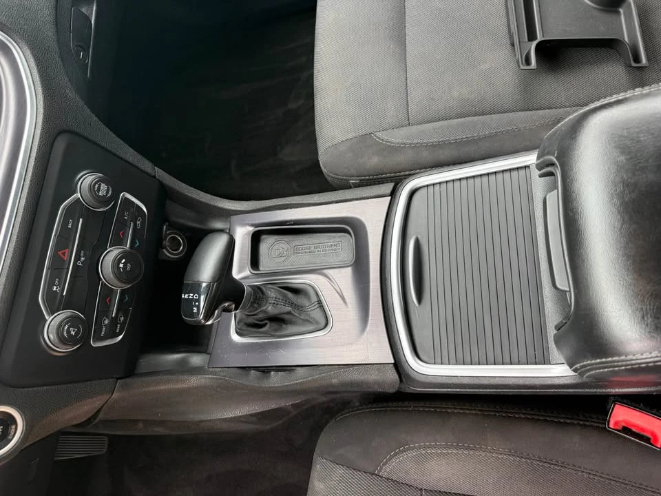 2015 Dodge Charger 7th Gen - Image 12 of 20