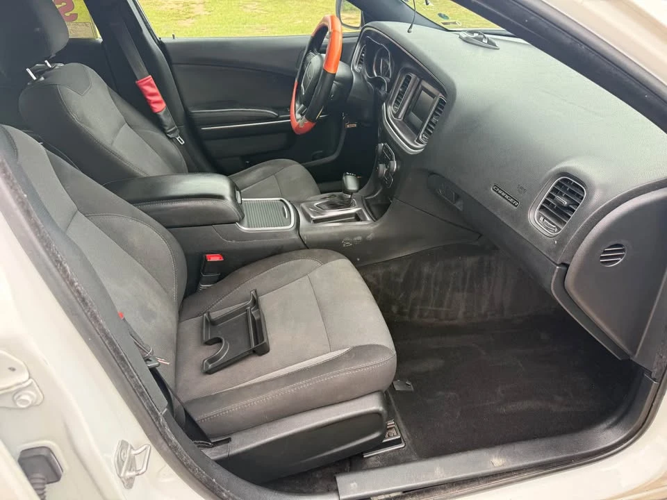 2015 Dodge Charger 7th Gen - Image 18 of 20