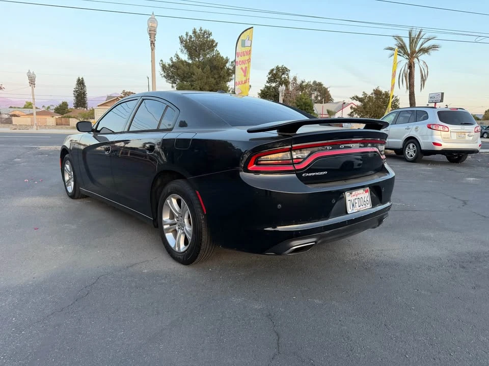2015 Dodge Charger 7th Gen - Image 5 of 11