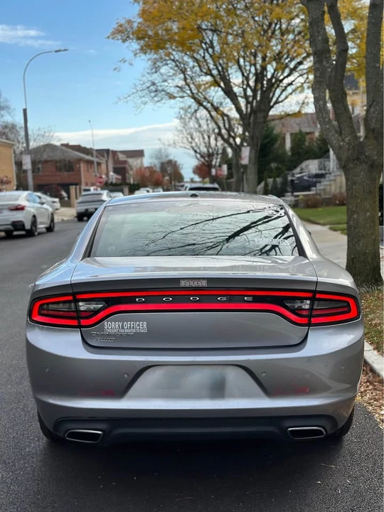 2015 Dodge Charger 7th Gen - Image 4 of 18