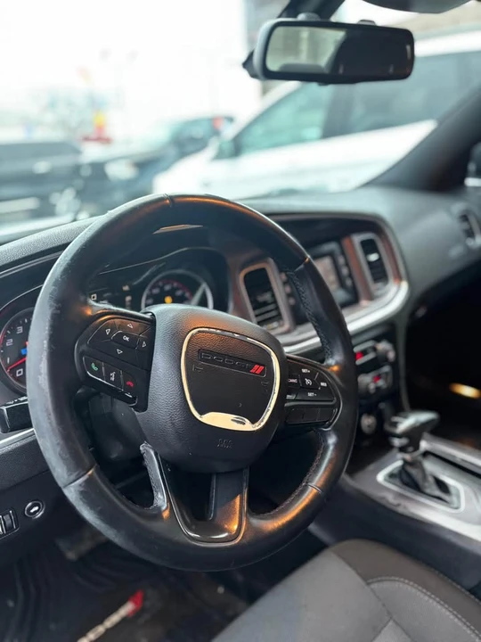 2015 Dodge Charger 7th Gen - Image 4 of 7