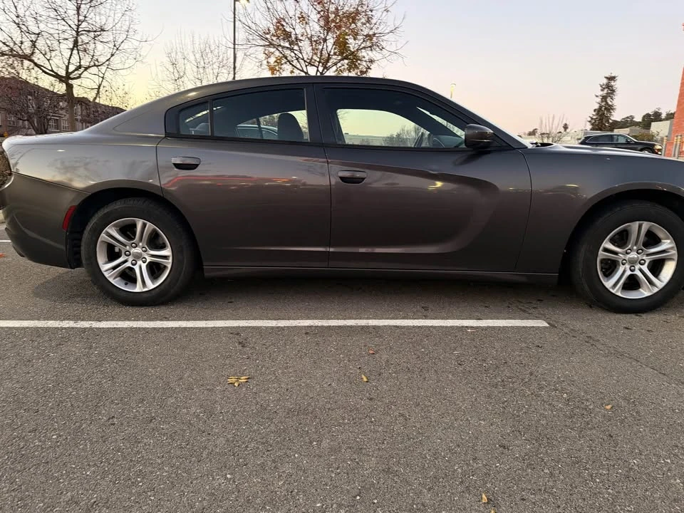 2015 Dodge Charger 7th Gen - Image 5 of 16
