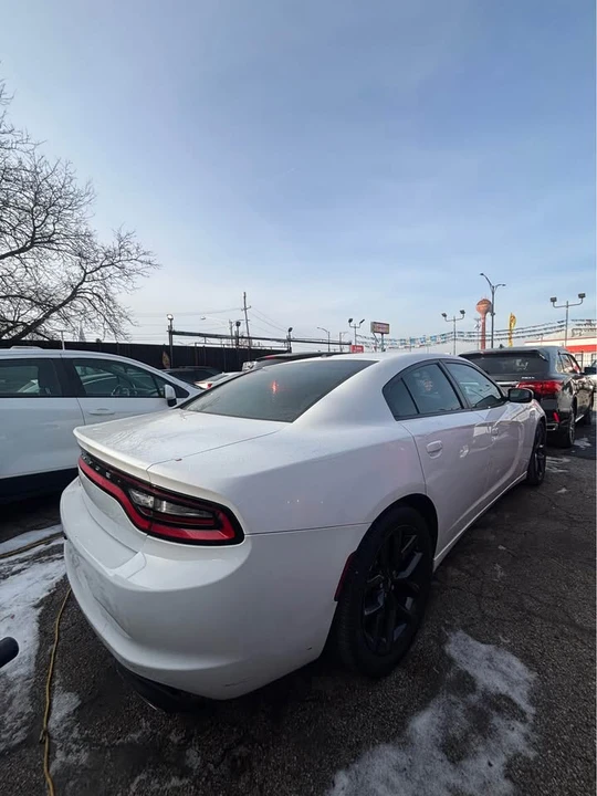 2015 Dodge Charger 7th Gen - Image 5 of 6