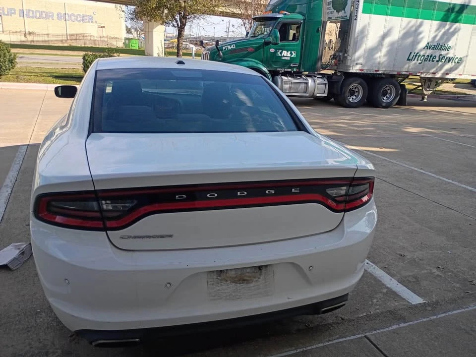 2015 Dodge Charger 7th Gen - Image 3 of 16