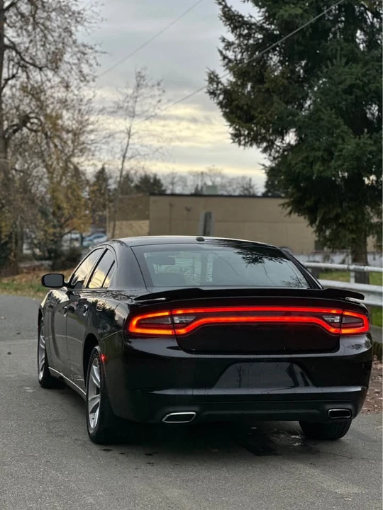 2015 Dodge Charger 7th Gen - Image 7 of 14