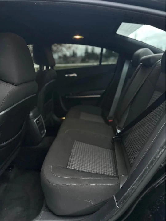 2015 Dodge Charger 7th Gen - Image 8 of 14