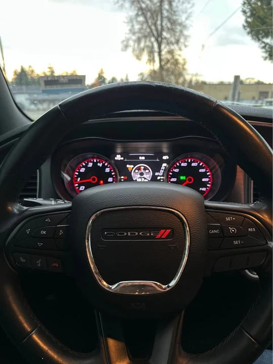 2015 Dodge Charger 7th Gen - Image 12 of 14