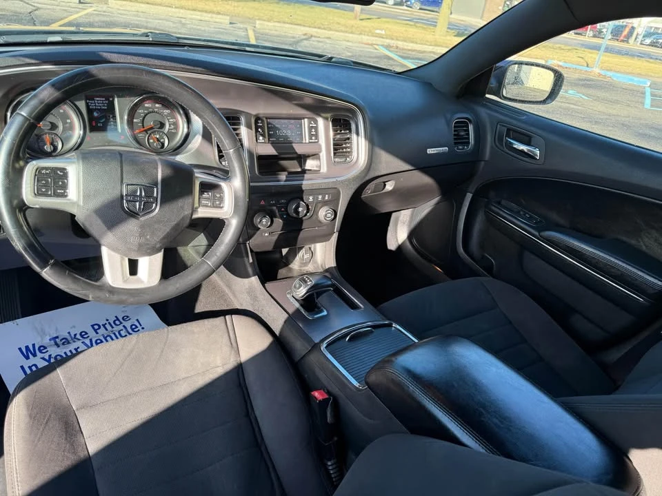 2015 Dodge Charger 7th Gen - Image 18 of 18