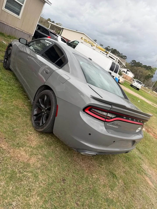 2015 Dodge Charger 7th Gen - Image 3 of 4