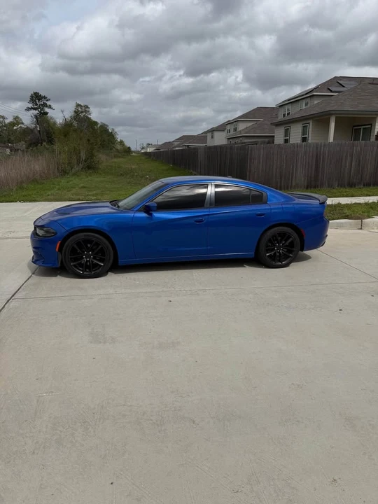 2015 Dodge Charger 7th Gen - Image 4 of 12
