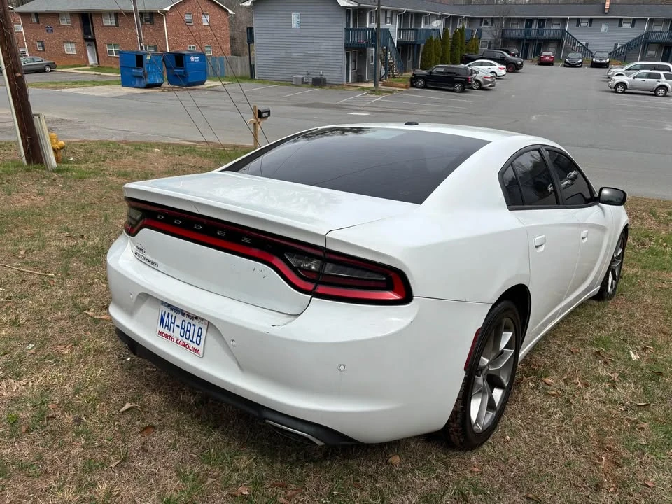2015 Dodge Charger 7th Gen - Image 7 of 14