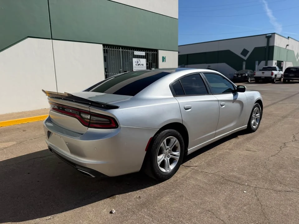 2015 Dodge Charger 7th Gen - Image 5 of 10