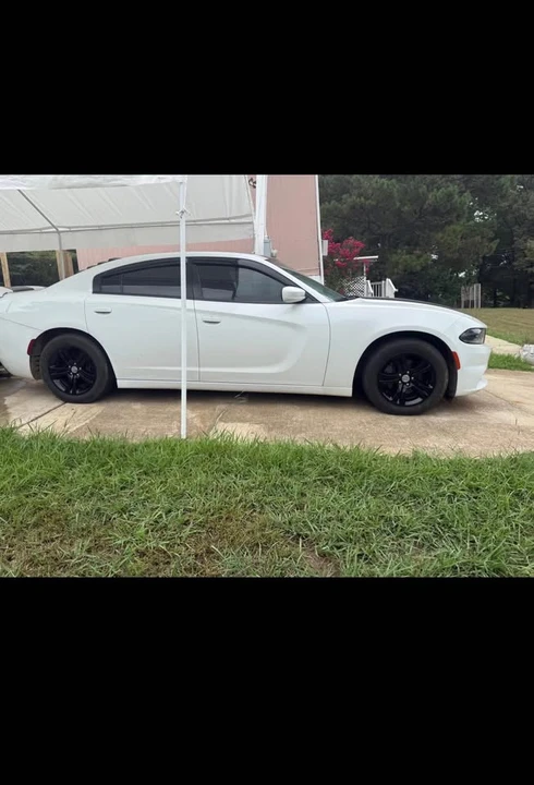 2015 Dodge Charger 7th Gen - Image 2 of 6
