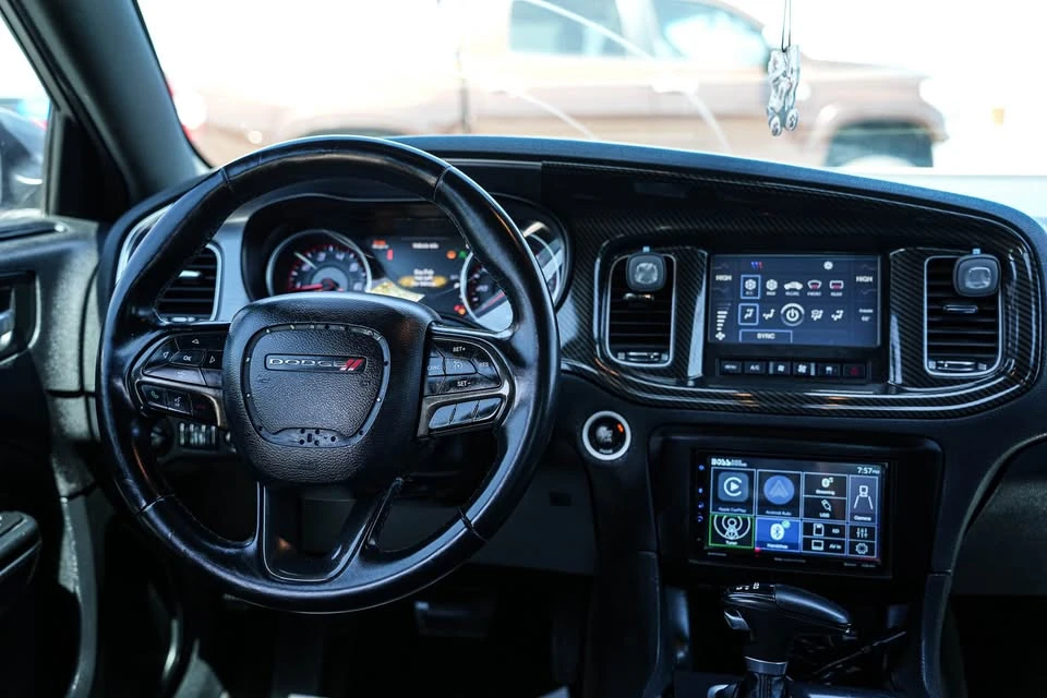2015 Dodge Charger 7th Gen - Image 13 of 18
