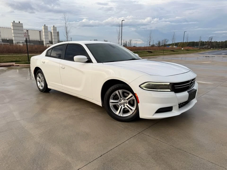 2015 Dodge Charger 7th Gen - Image 9 of 20