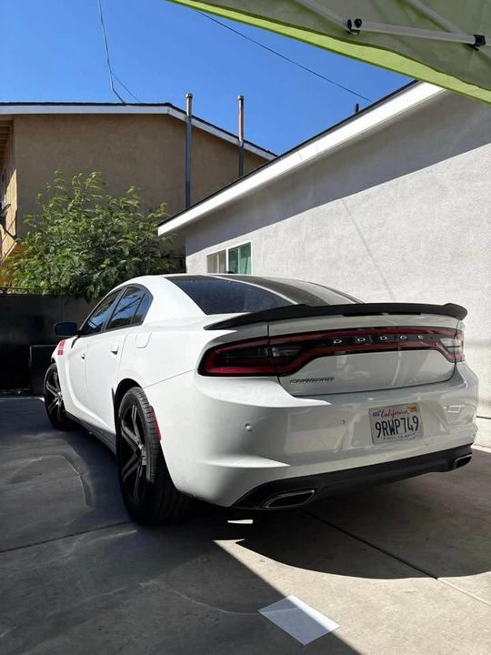 2015 Dodge Charger 7th Gen - Image 2 of 9