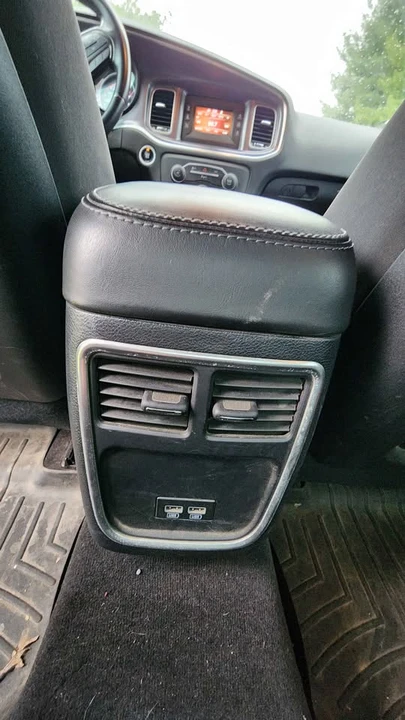 2015 Dodge Charger 7th Gen - Image 12 of 12