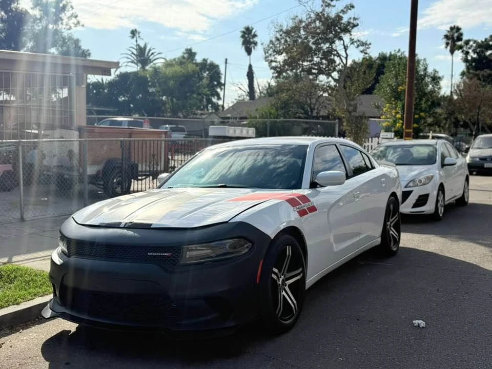 2015 Dodge Charger 7th Gen - Image 7 of 9