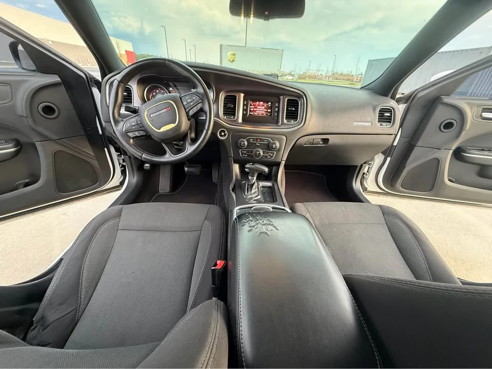 2015 Dodge Charger 7th Gen - Image 14 of 20