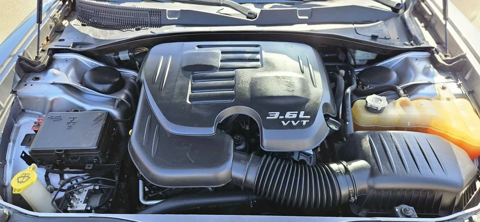 2015 Dodge Charger 7th Gen - Image 13 of 20