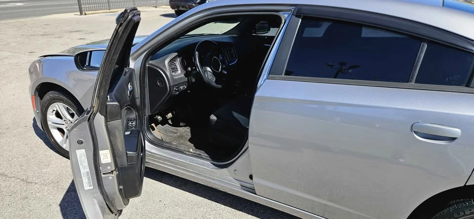 2015 Dodge Charger 7th Gen - Image 14 of 20