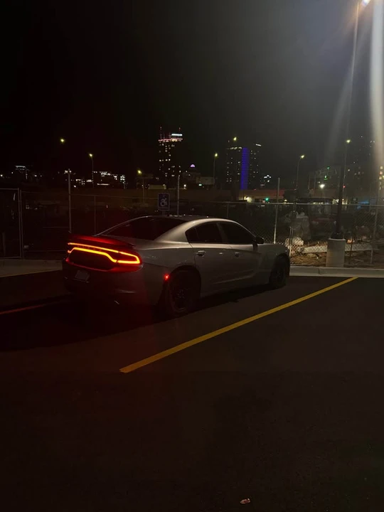 2015 Dodge Charger 7th Gen - Image 6 of 13