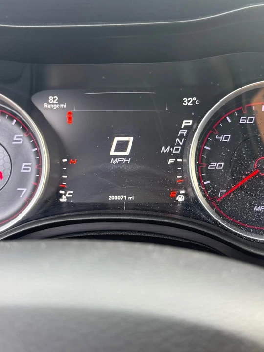 2015 Dodge Charger 7th Gen - Image 13 of 16