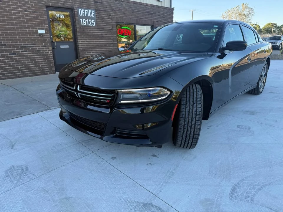 2015 Dodge Charger 7th Gen - Image 15 of 18