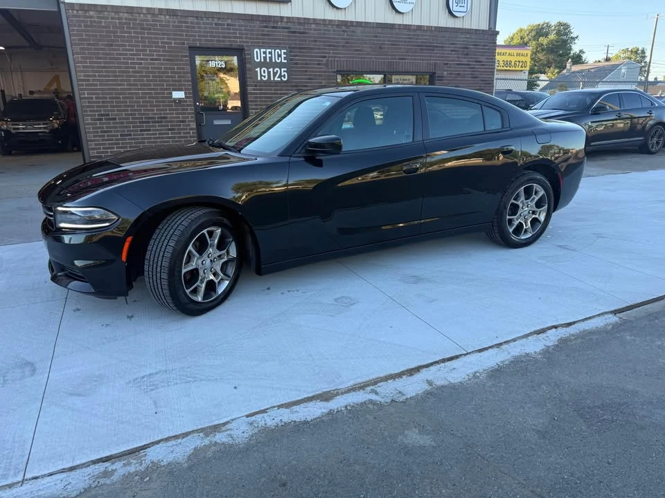 2015 Dodge Charger 7th Gen - Image 14 of 18