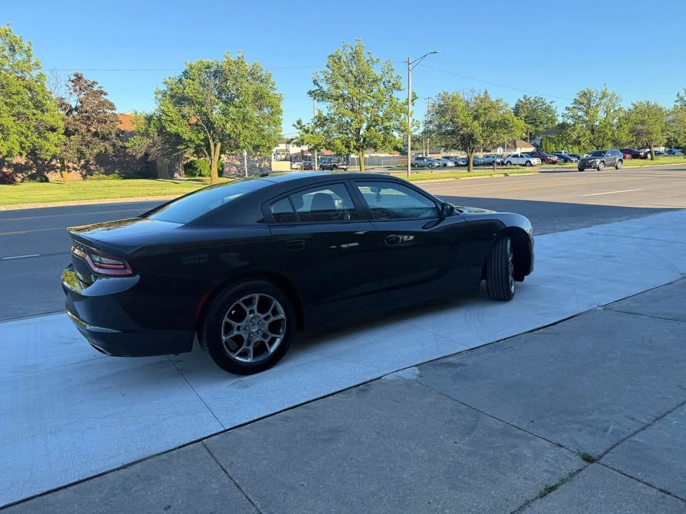 2015 Dodge Charger 7th Gen - Image 17 of 18