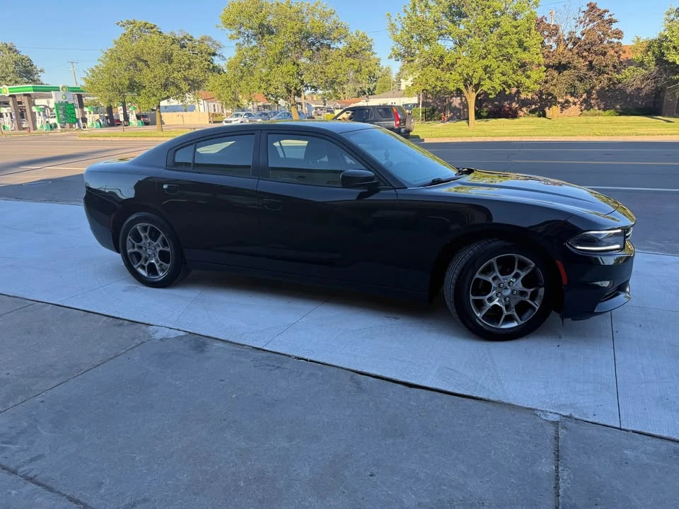 2015 Dodge Charger 7th Gen - Image 10 of 18