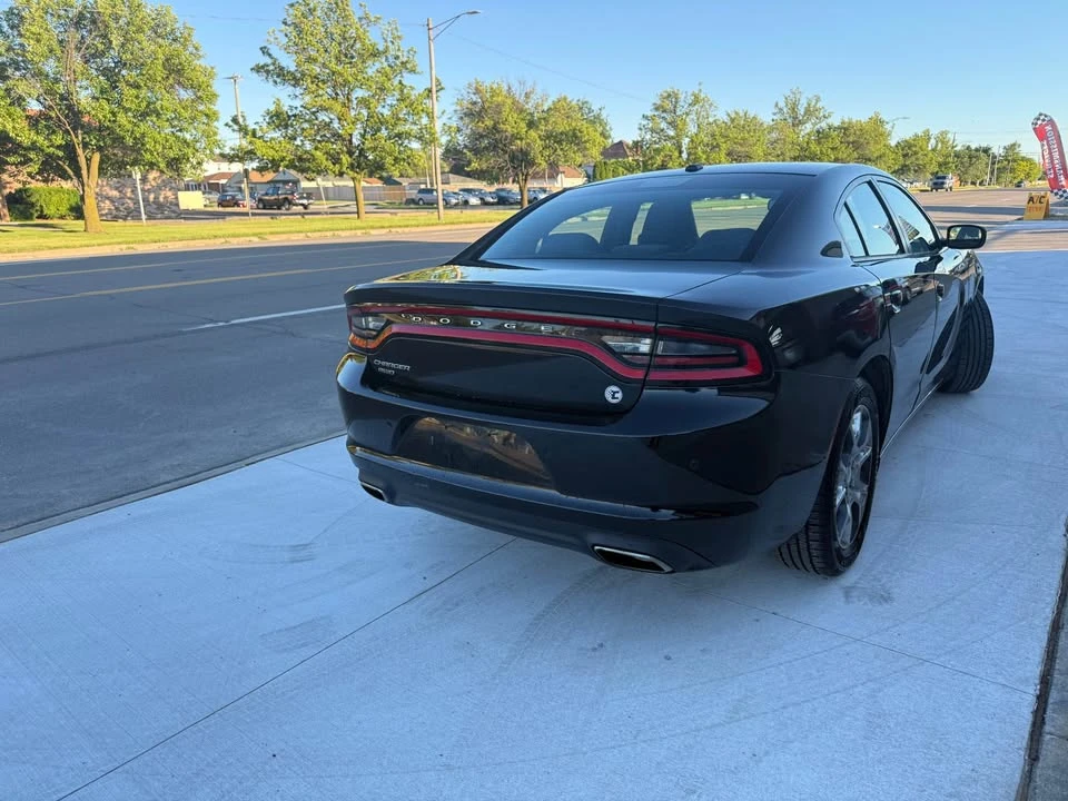 2015 Dodge Charger 7th Gen - Image 16 of 18