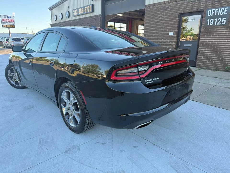2015 Dodge Charger 7th Gen - Image 13 of 18