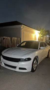 2015 Dodge Charger SE Sedan 4D