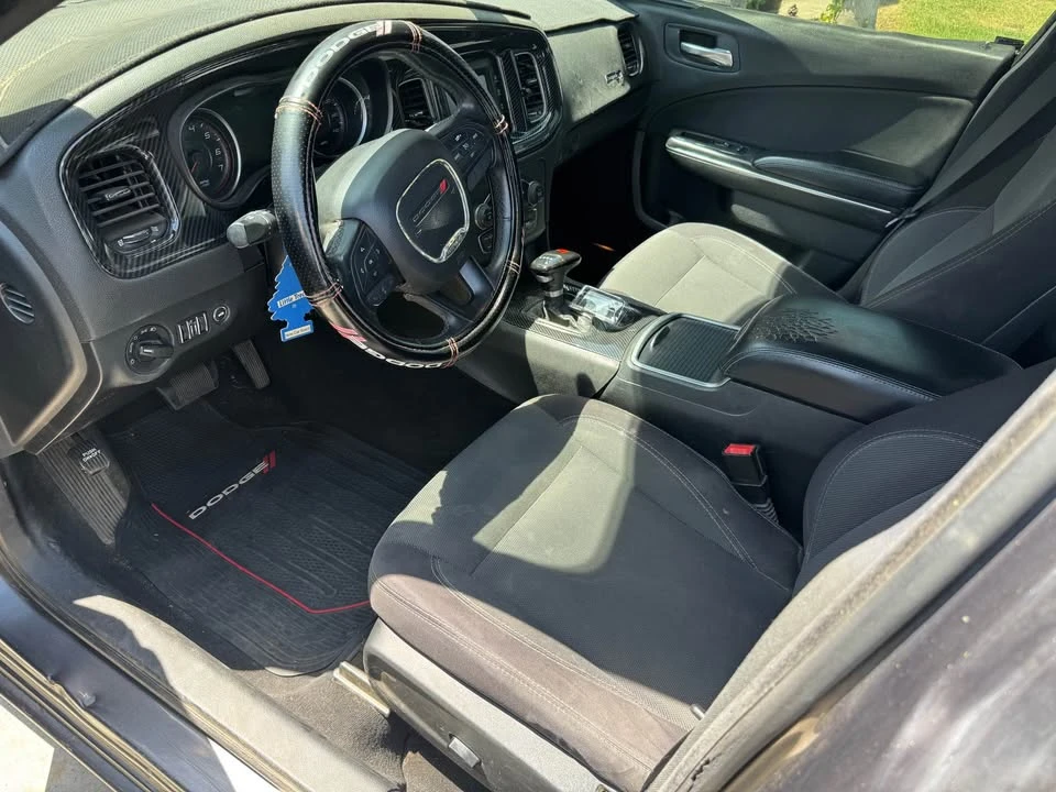 2015 Dodge Charger 7th Gen - Image 5 of 9
