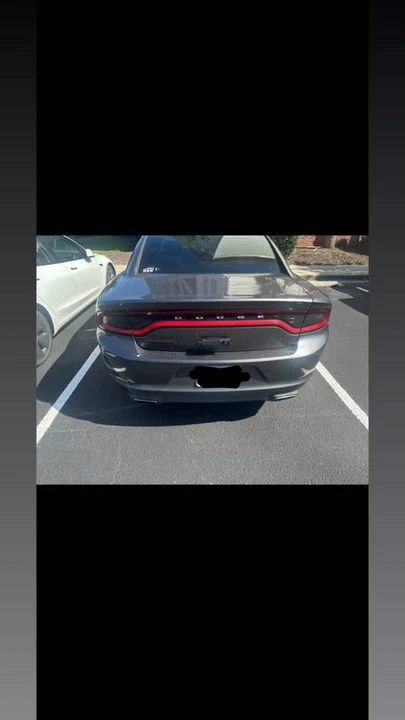 2015 Dodge Charger 7th Gen - Image 2 of 7