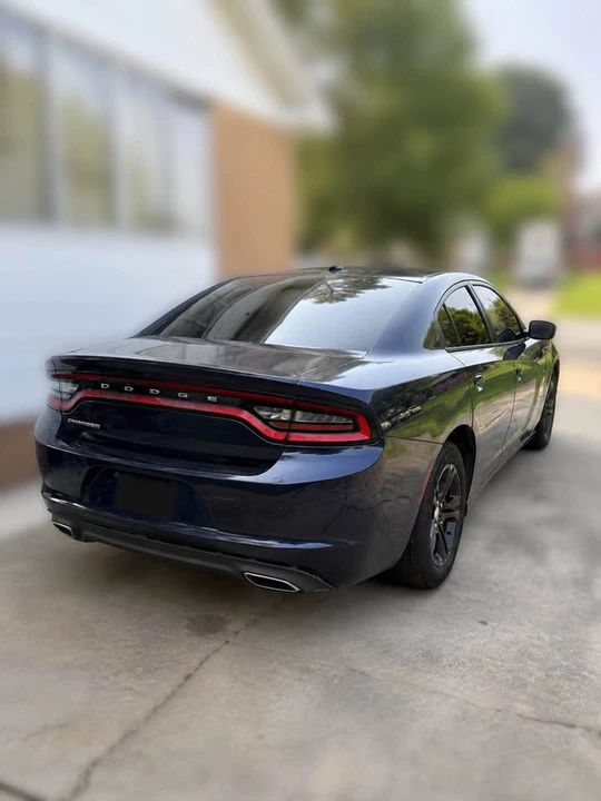 2015 Dodge Charger 7th Gen - Image 5 of 12