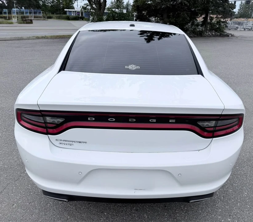 2015 Dodge Charger 7th Gen - Image 8 of 20