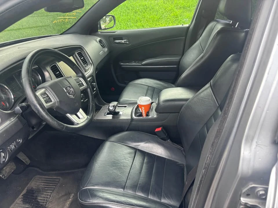 2015 Dodge Charger 7th Gen - Image 4 of 7