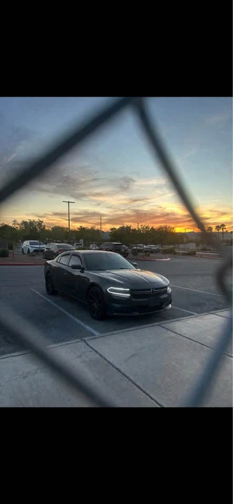 2015 Dodge Charger 7th Gen - Image 2 of 6