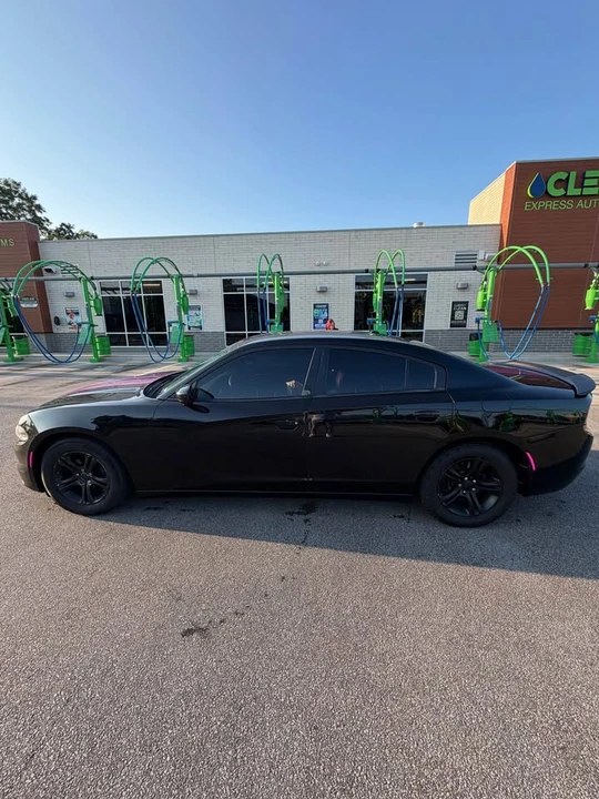 2015 Dodge Charger 7th Gen - Image 8 of 12