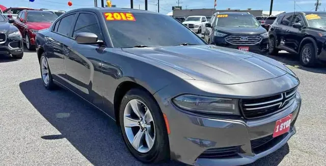 2015 Dodge Charger SE Sedan 4D